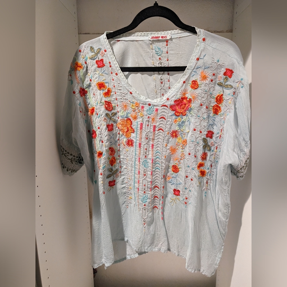 Johnny Was womens oversized floral embroidered top tunic